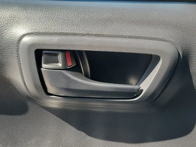 2022 Toyota Tacoma SR V6 photo 30