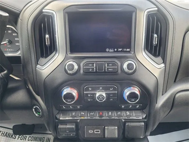 2023 GMC Sierra 2500HD Denali photo 7