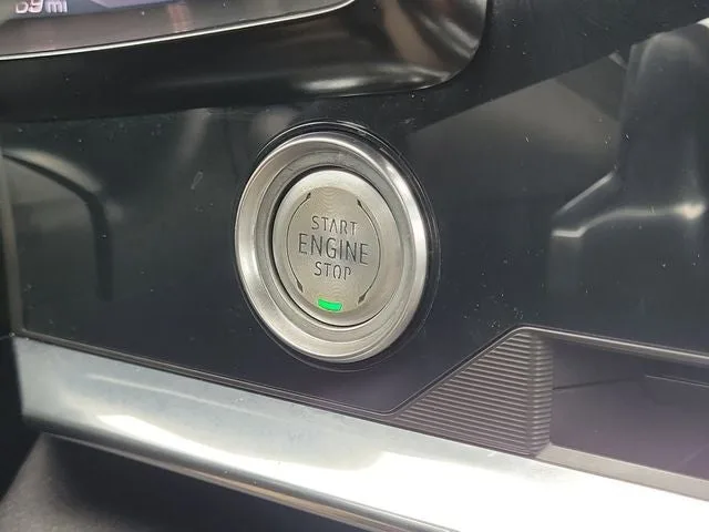 2021 Chevrolet Corvette Stingray 1LT photo 23