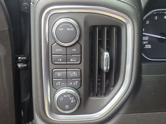 2021 GMC Sierra 1500 Elevation photo 14