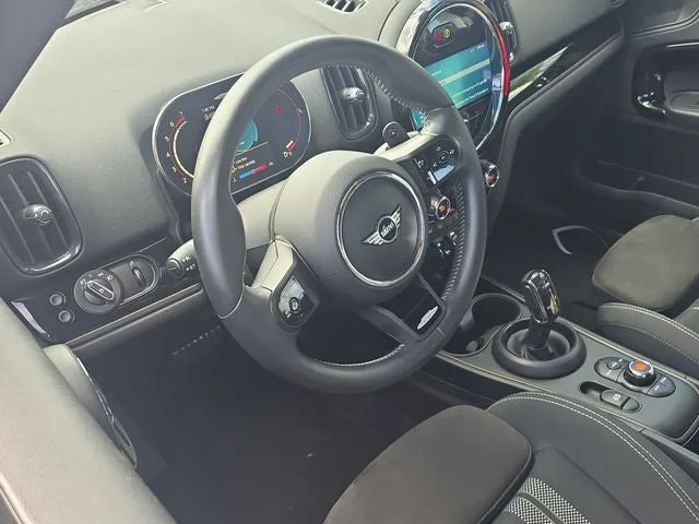2022 MINI John Cooper Works Countryman Base photo 10