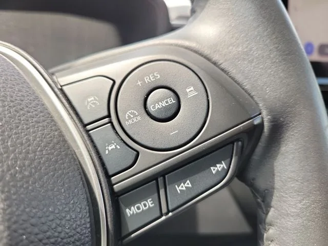 2024 Toyota Corolla SE photo 22