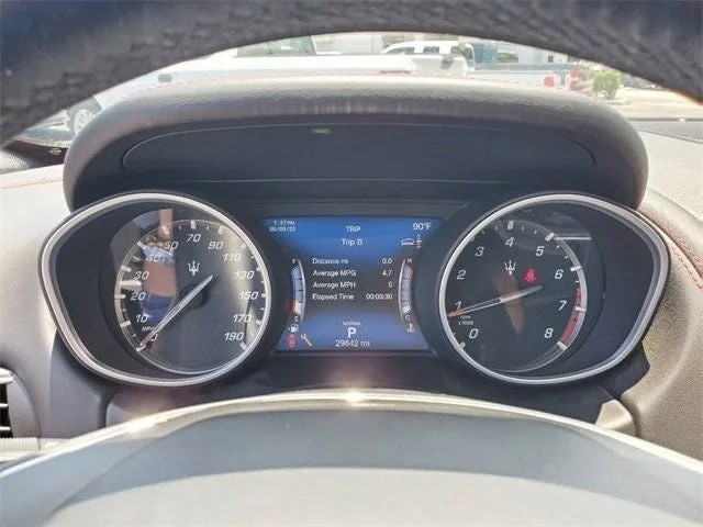2019 Maserati Levante Base photo 26
