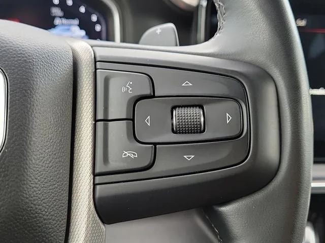 2023 GMC Sierra 1500 Denali photo 18