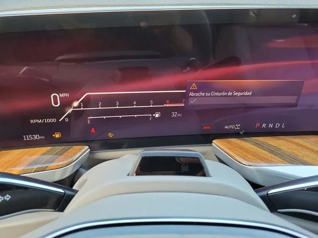 2025 Cadillac Escalade ESV Sport Platinum photo 21