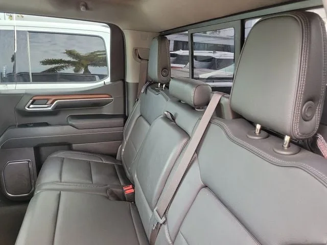 2023 GMC Sierra 1500 Denali photo 11