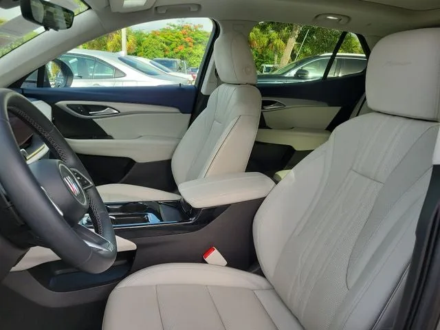 2024 Buick Envision Avenir photo 11