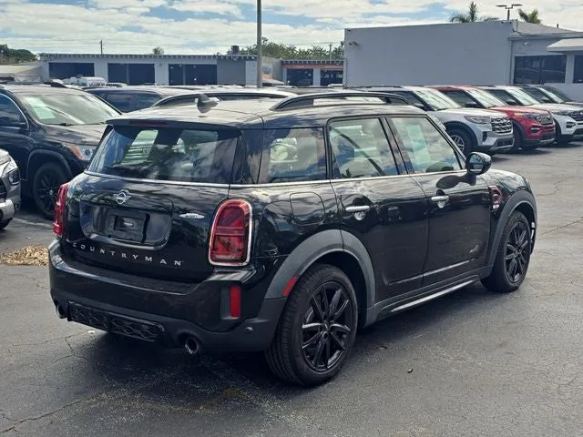 2022 MINI John Cooper Works Countryman Base photo 3