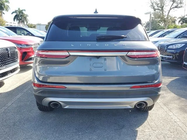 2024 Lincoln Corsair Premiere photo 5