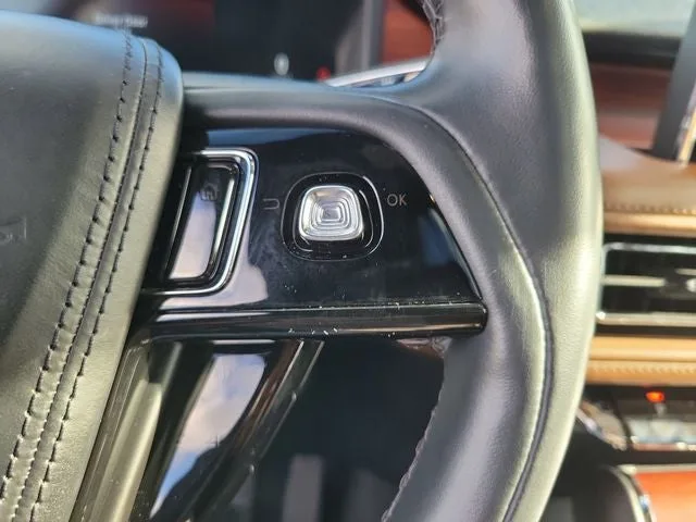 2023 Lincoln Aviator Reserve Premium photo 16