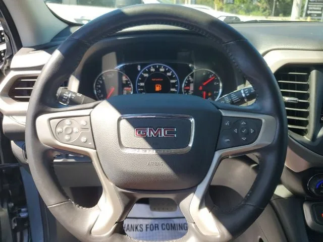 2021 GMC Acadia Denali photo 18