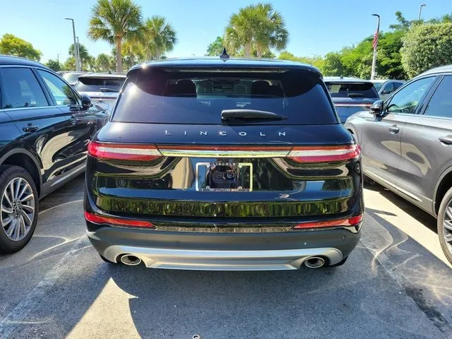 2024 Lincoln Corsair Premiere photo 5