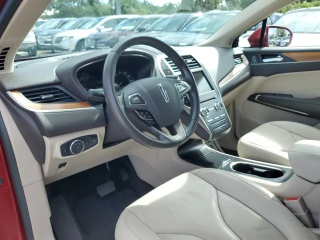 2018 Lincoln MKC Select photo 16