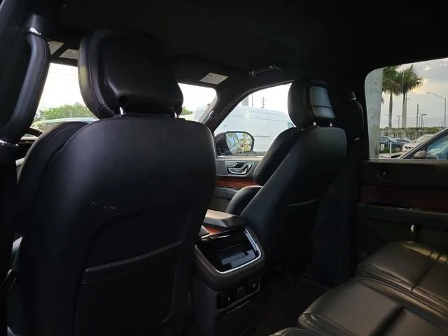 2024 Lincoln Navigator Premiere photo 10