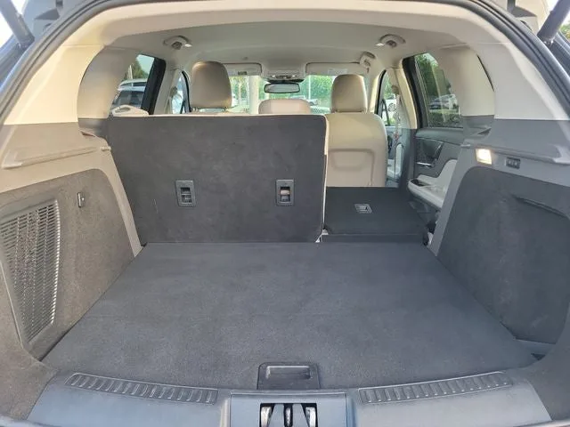 2022 Lincoln Corsair Standard photo 9
