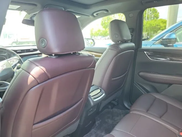 2021 Cadillac XT6 Premium Luxury photo 11