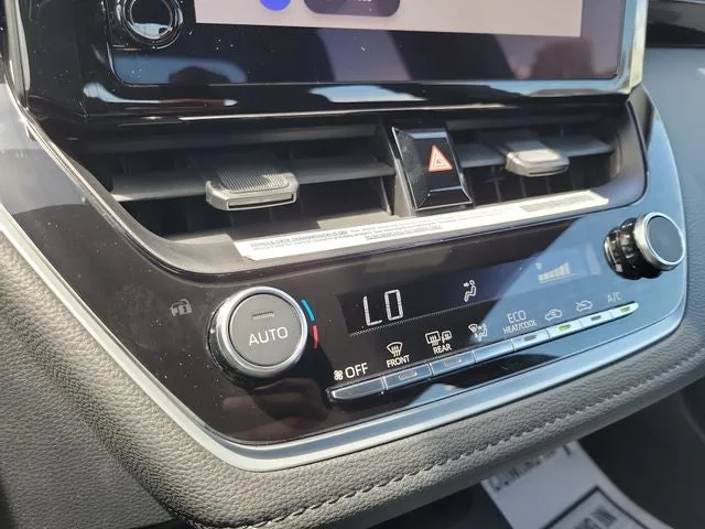 2024 Toyota Corolla SE photo 23