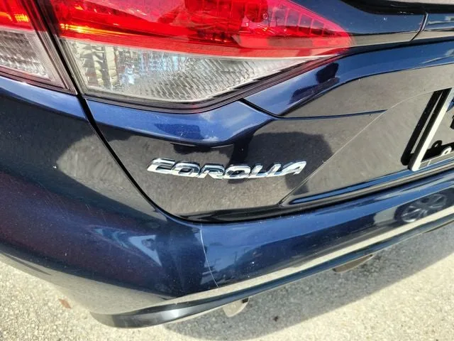 2024 Toyota Corolla SE photo 6