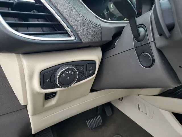 2019 Lincoln Nautilus Select photo 21