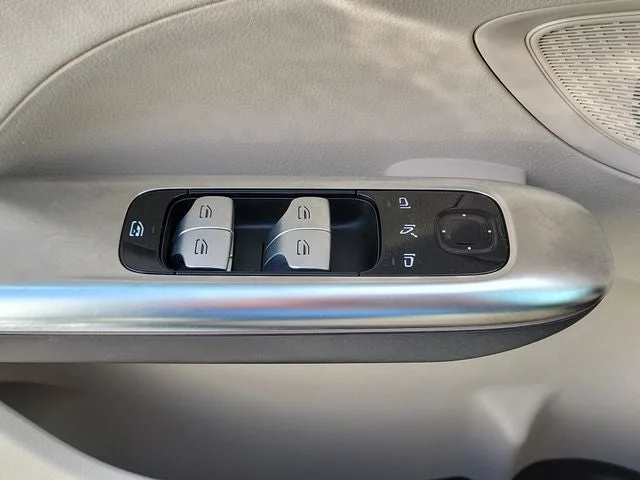 2023 Mercedes-Benz C-Class C 300 photo 17
