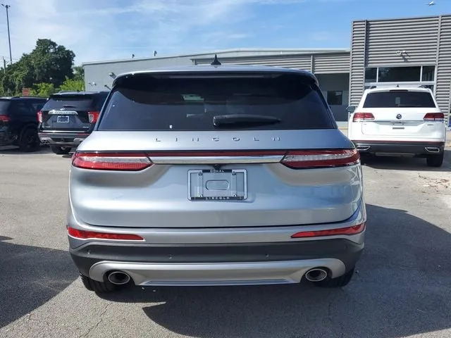 2023 Lincoln Corsair Standard photo 5