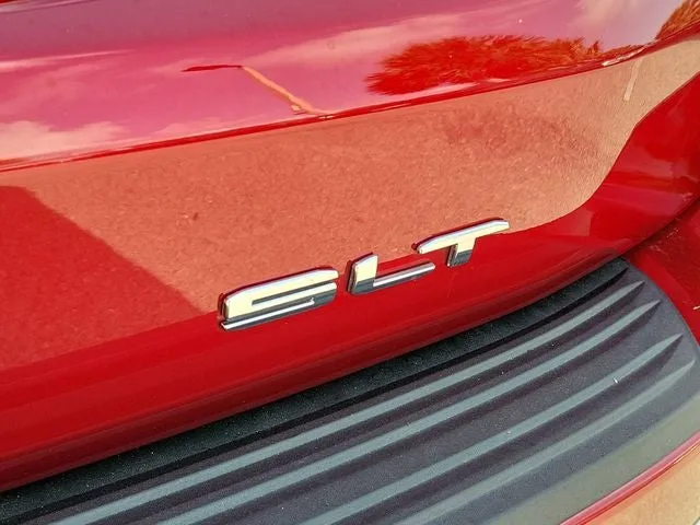 2022 GMC Yukon SLT photo 8