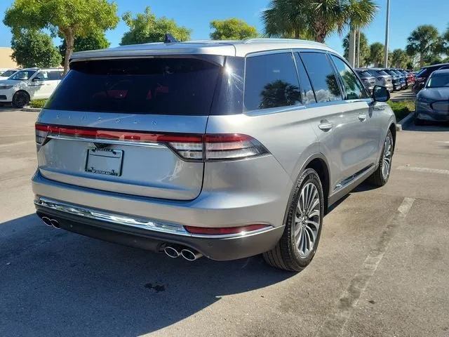 2024 Lincoln Aviator Premiere Premium photo 6