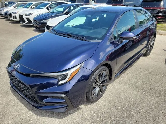 2024 Toyota Corolla SE photo 2