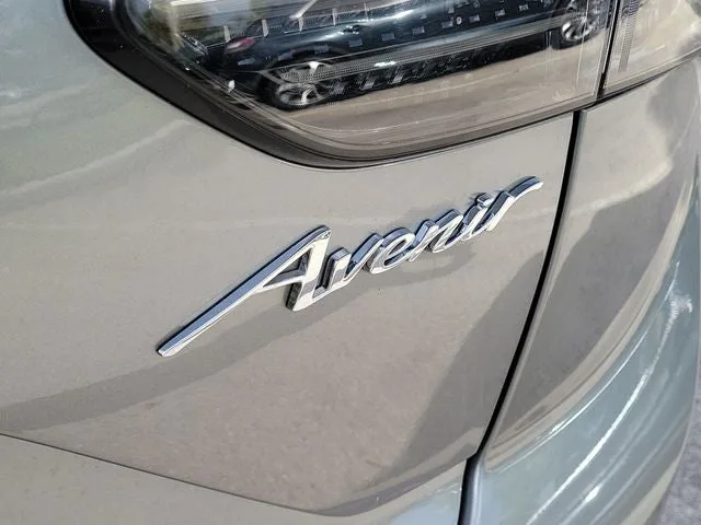 2024 Buick Envision Avenir photo 8