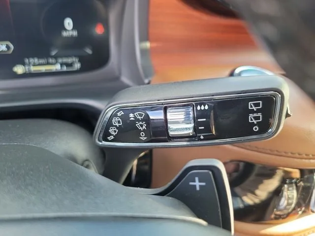 2023 Lincoln Aviator Reserve Premium photo 17