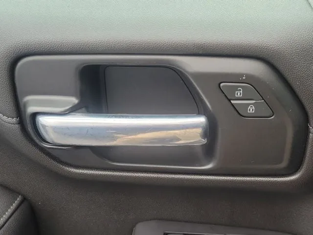 2021 GMC Sierra 1500 Elevation photo 17