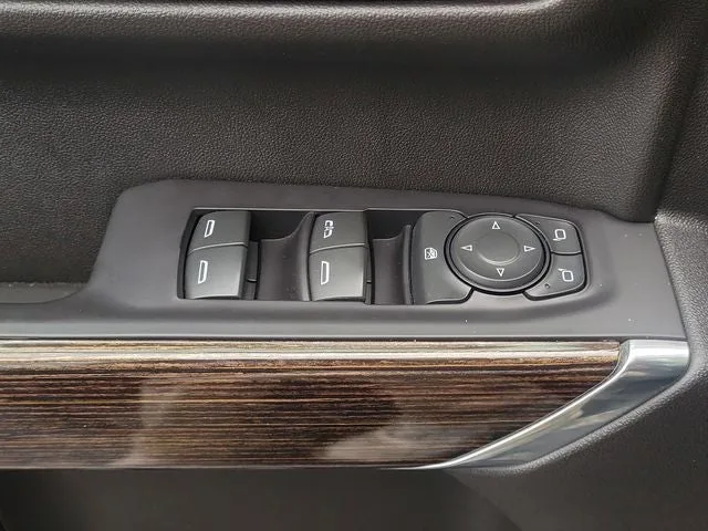 2021 GMC Sierra 1500 Elevation photo 18