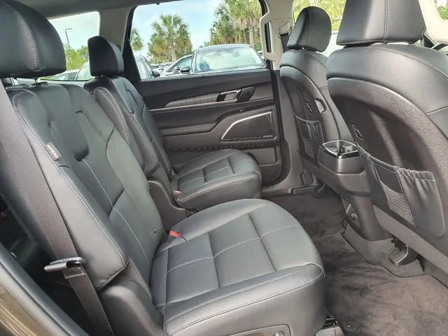 2024 Kia Telluride SX photo 29