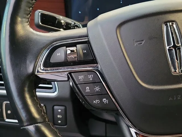 2024 Lincoln Navigator Premiere photo 19