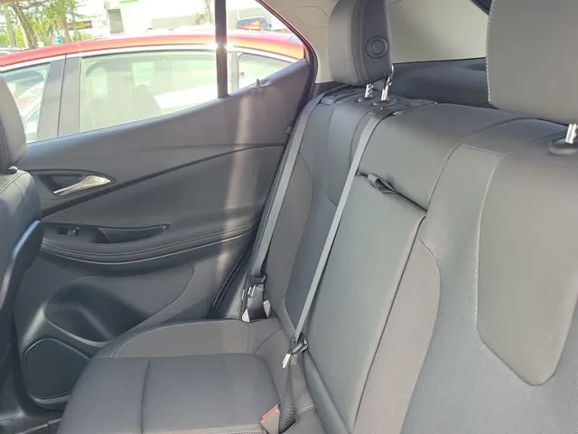 2024 Buick Encore GX Preferred photo 9