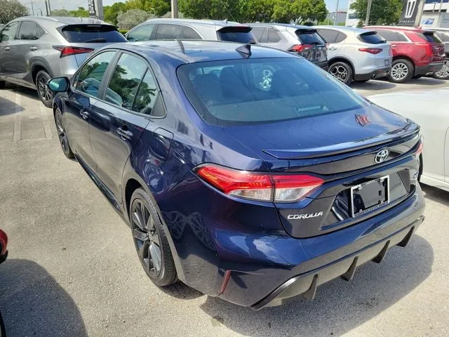 2024 Toyota Corolla SE photo 3