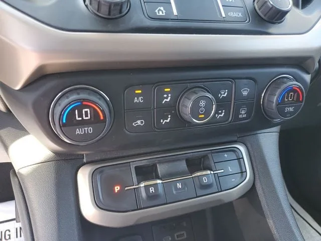2021 GMC Acadia Denali photo 21