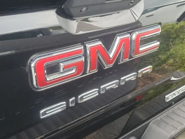 2021 GMC Sierra 1500 Elevation photo 3