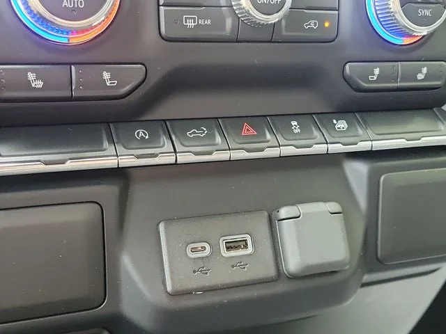 2021 GMC Sierra 1500 Elevation photo 28