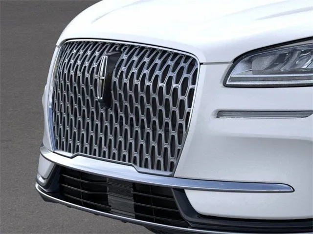 2025 Lincoln Corsair Premiere photo 17