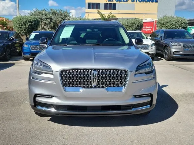 2024 Lincoln Aviator Premiere Premium photo 2
