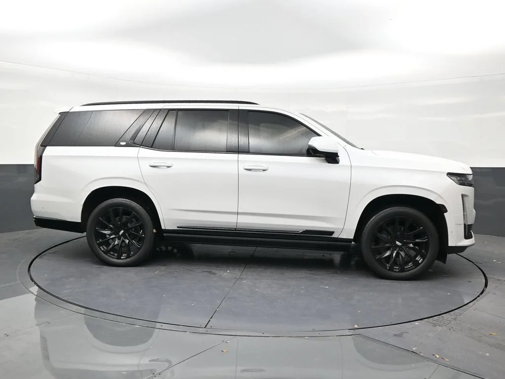 2023 Cadillac Escalade 4WD Sport photo 6