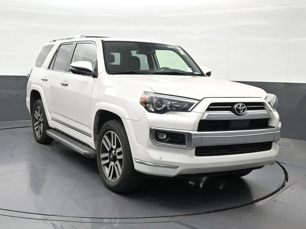 2023 Toyota 4Runner Limited photo 8