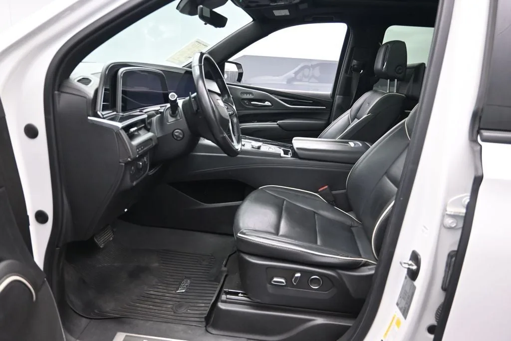2021 Cadillac Escalade ESV Sport photo 12