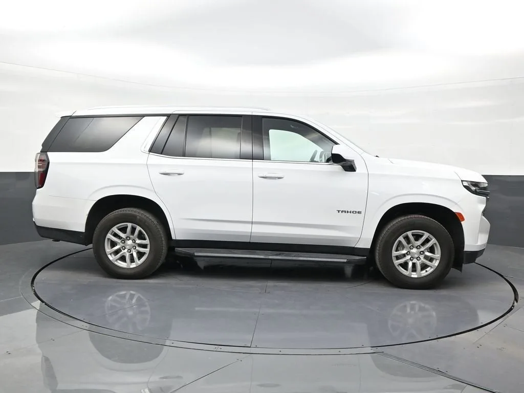 2024 Chevrolet Tahoe LS photo 6