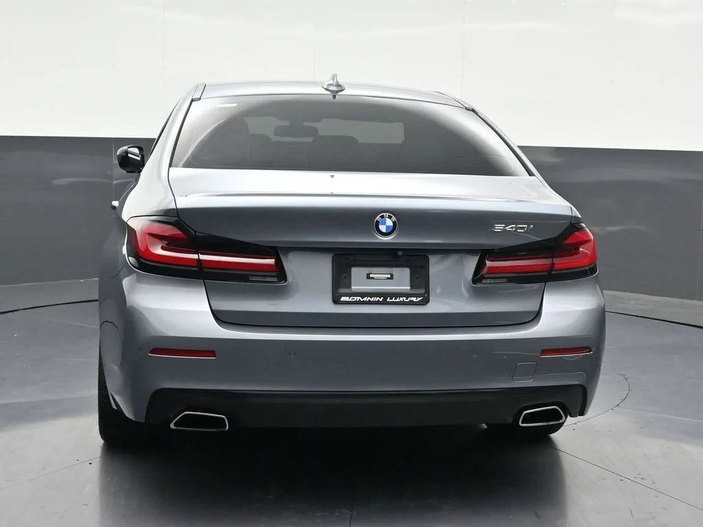 2022 BMW 540 i photo 4