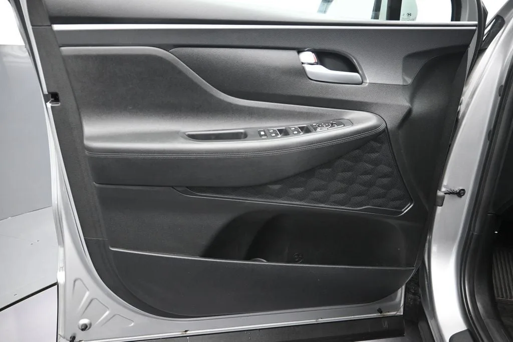 2023 Hyundai Santa Fe SEL photo 12