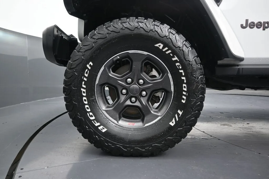 2020 Jeep Gladiator Rubicon photo 10