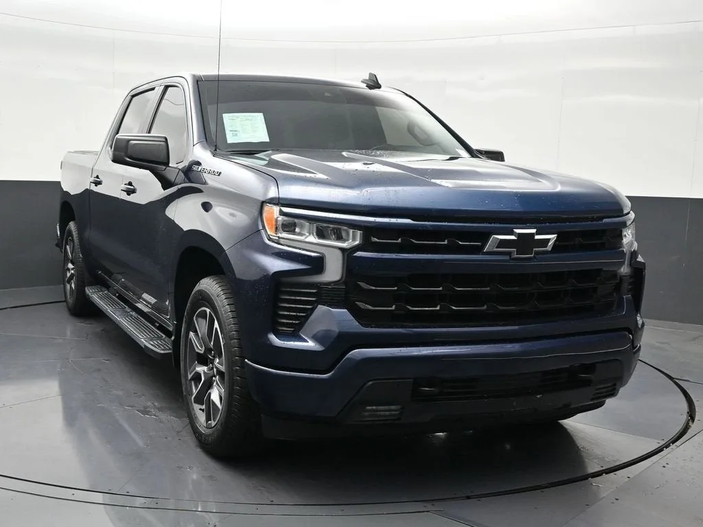 2022 Chevrolet Silverado 1500 RST photo 8