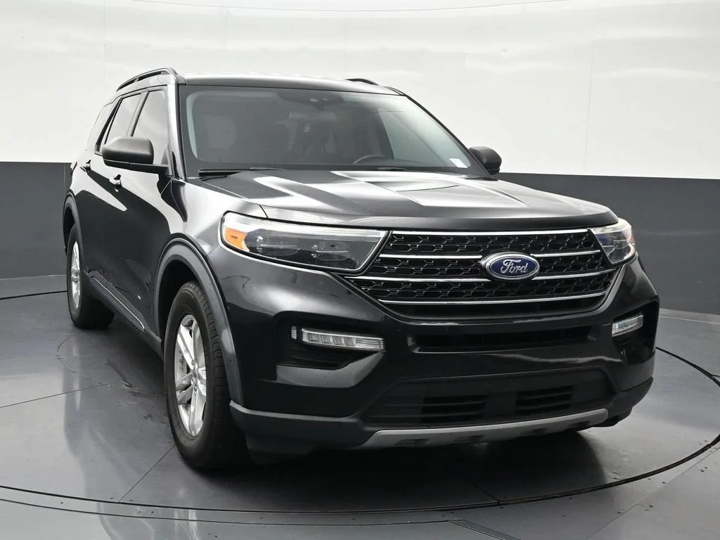2021 Ford Explorer XLT photo 8